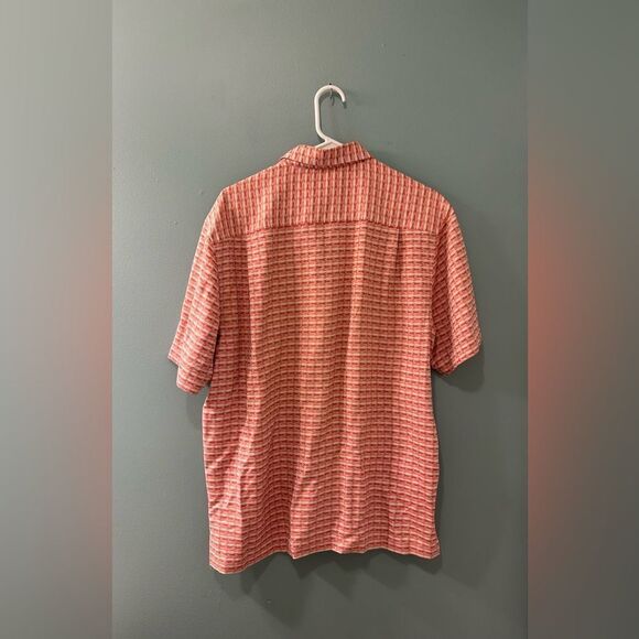 NWOT … TOMMY BAHAMA “Size: M” Dress Shirt - Picture 2 of 4